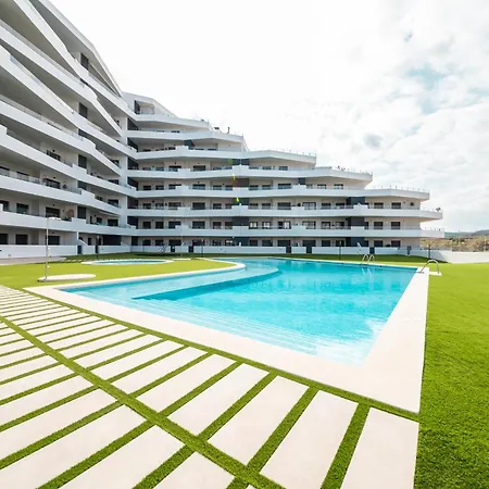 Oasis - De Lujo Junto A La Piscina Apartamento *